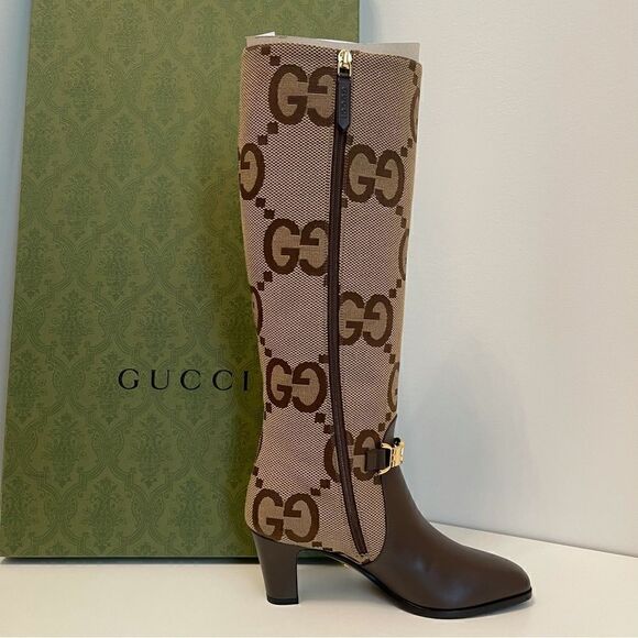 GUCCI
Monogram Jumbo GG Calfskin Interlocking G Anna Boots Camel Ebony - Picture 4 of 9